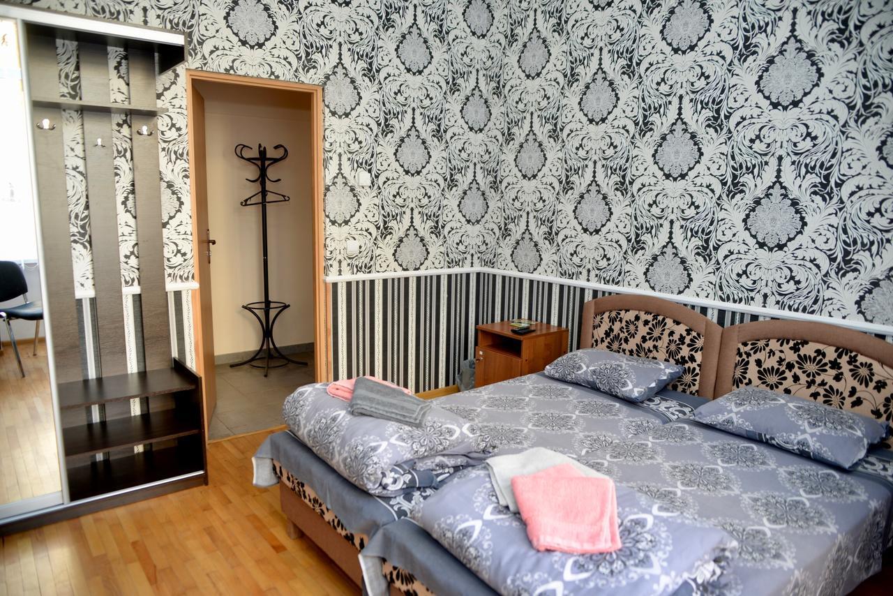 Green Street Hostel Lviv Dış mekan fotoğraf